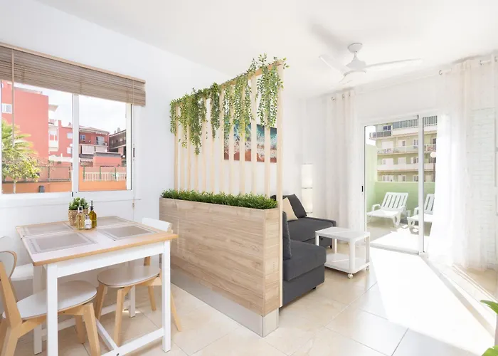 Home2book Stunning Terrace & Pool Caletillas 아파트 *