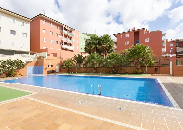 Home2book Stunning Terrace & Pool Caletillas 칸델라리아